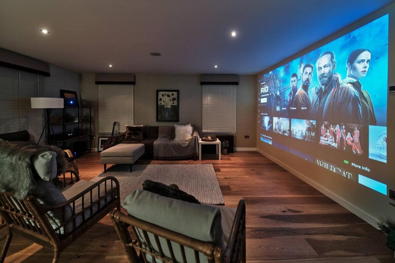 The Steadings, Aviemore Luxury 5 Star Rated 3 Bed With Home Cinema Garden And Parking Buitenkant foto